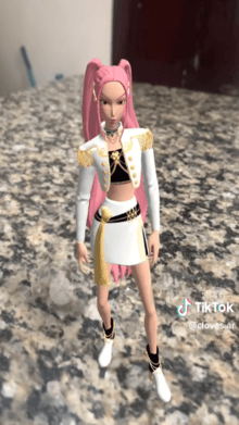 Mira Golden Hunter AR